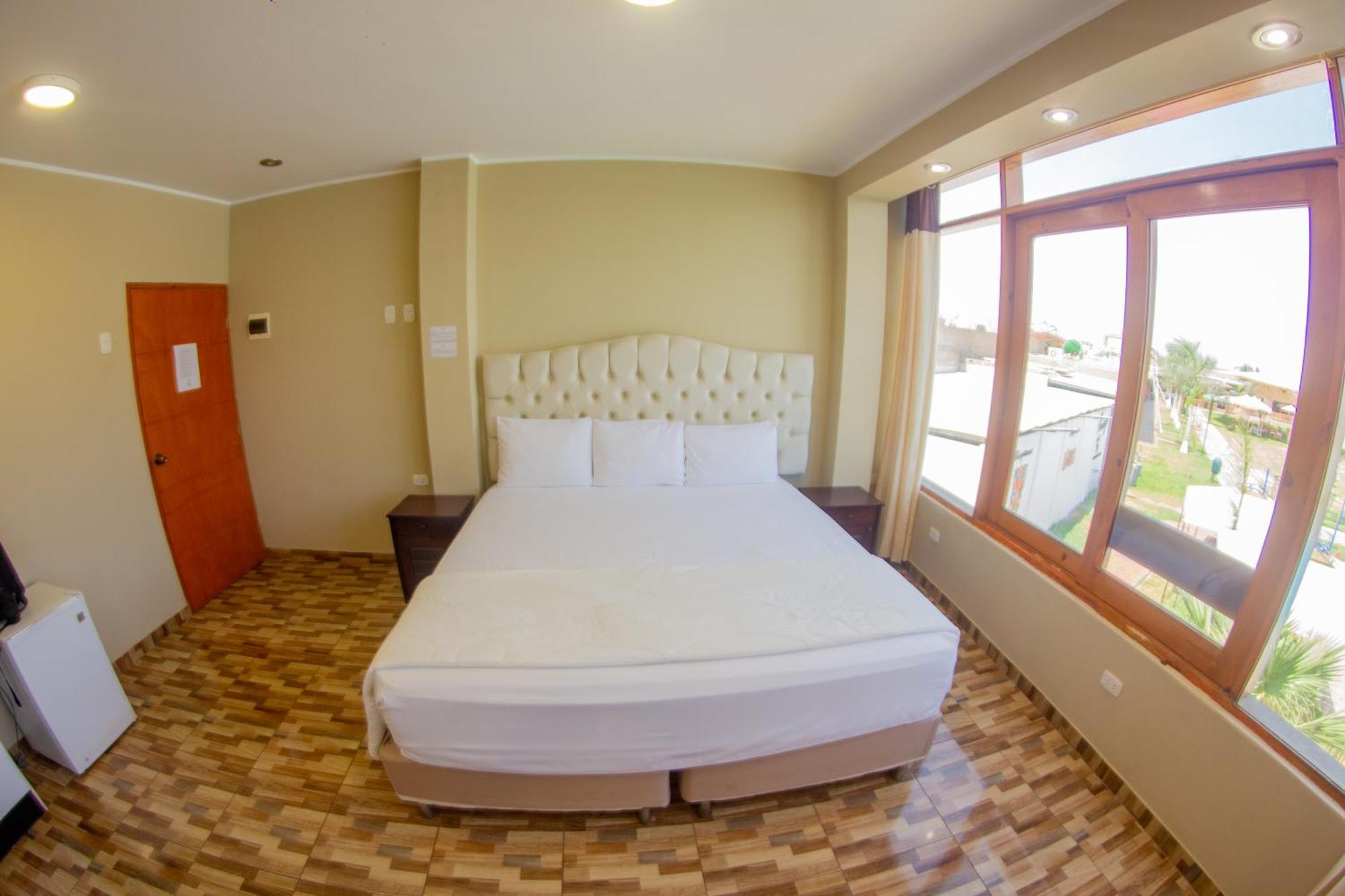 Hotel Resort Thiago Chincha Alta Exterior photo