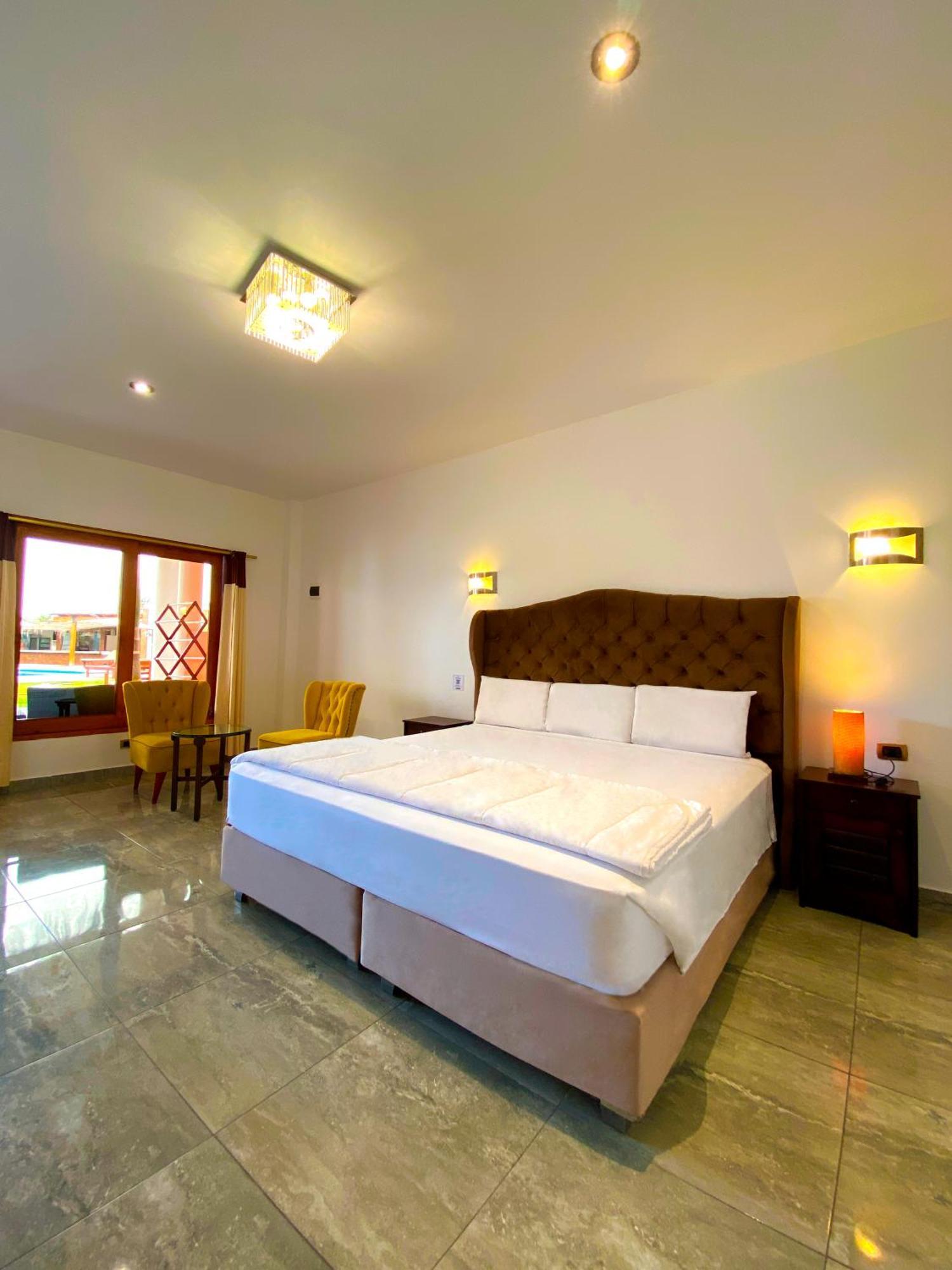Hotel Resort Thiago Chincha Alta Exterior photo
