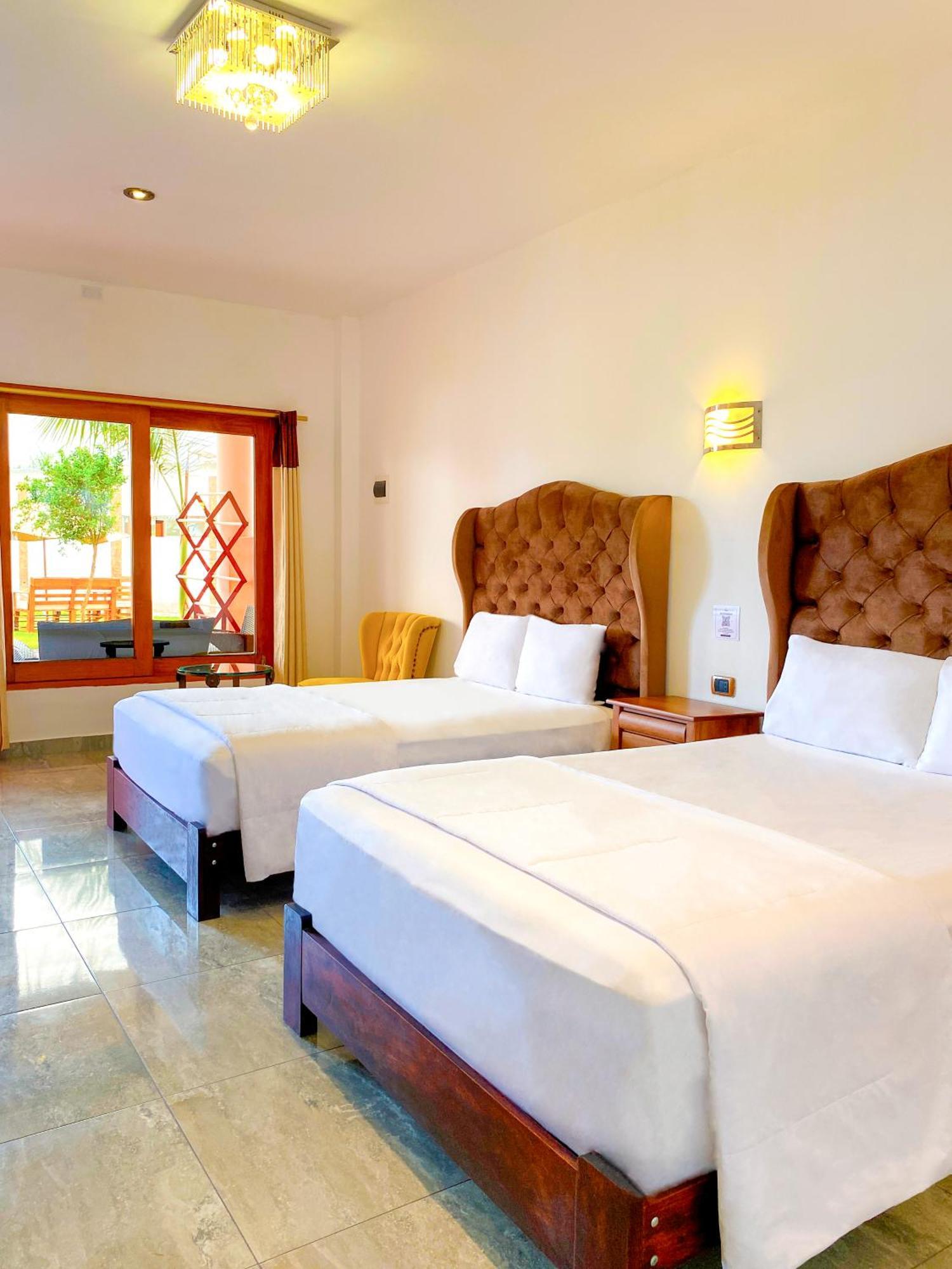 Hotel Resort Thiago Chincha Alta Exterior photo